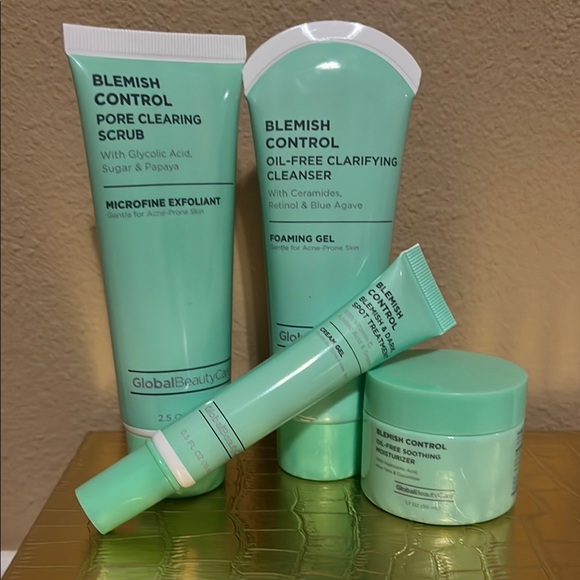 Global Beauty Care 4 pc. Blemish Control Skincare Set - Mint Green - Picture 1 of 1